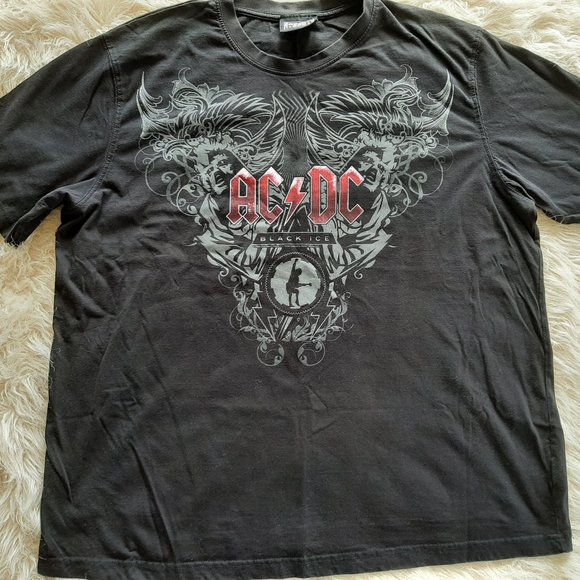 Vintage AC/DC Black Ice Band Shirt Size one size(between large) - Picture 2 of 9